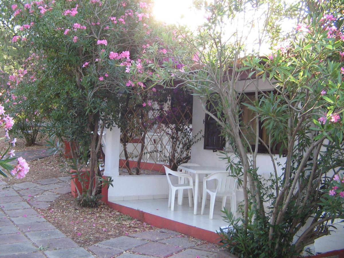 Camping Baia Paradiso Badesi Extérieur photo